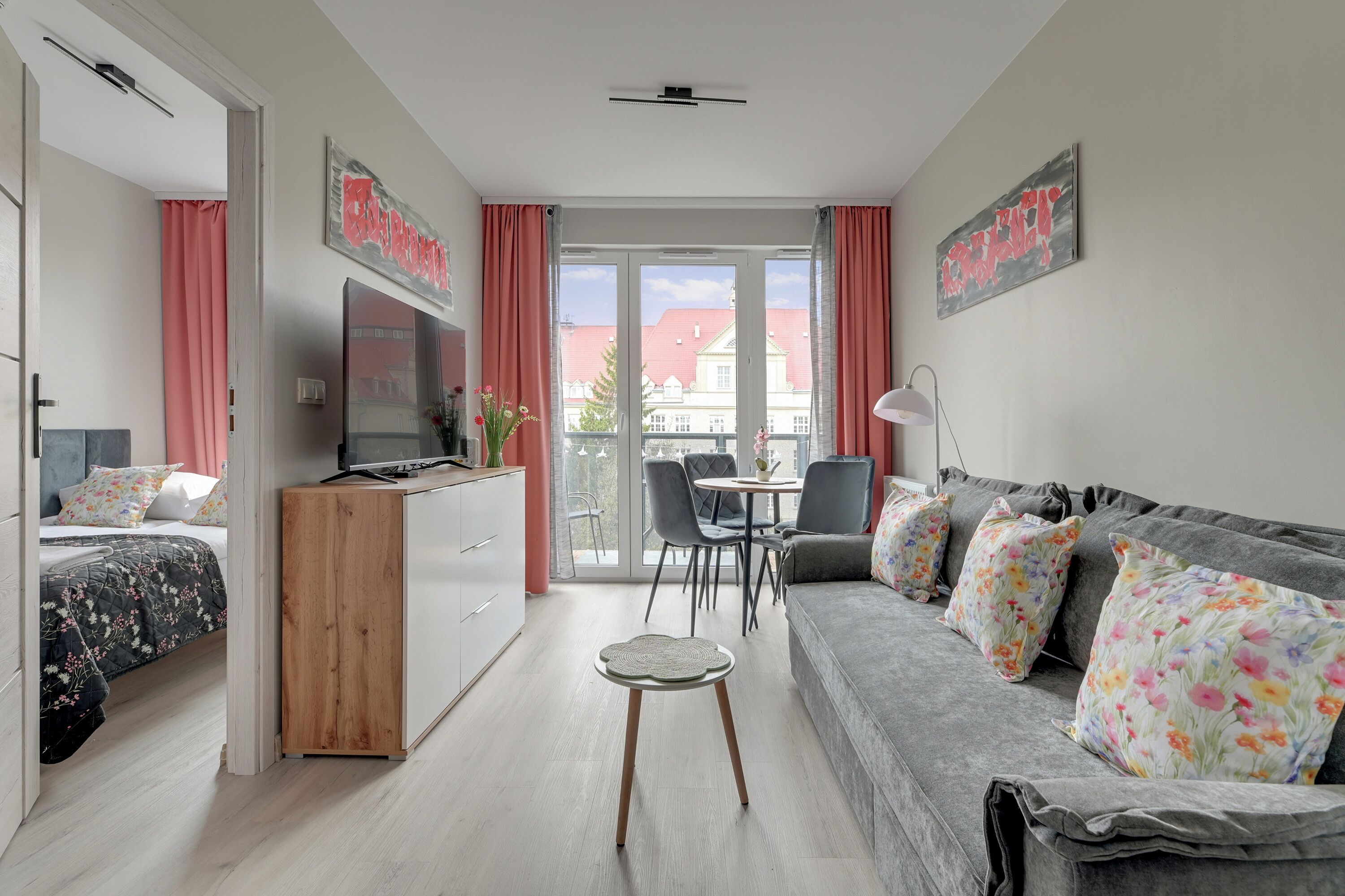 Comfort Apartment | Iron/ironing board, free WiFi