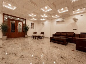Interior - Hotel Woodmark - Sector 70 (Noida)
