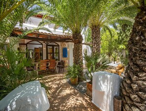 Outdoor dining - Can Gaspar, Home With Private Pool (Sant Antoni de Portmany)