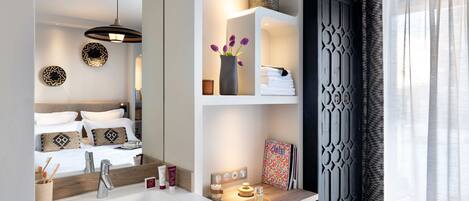 Coffres-forts dans les chambres, lit parapluie, Wi-Fi, draps fournis