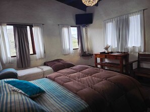 Standard Quadruple Room, Garden View | Free WiFi - Portal de la Ovejería (Ovejeria)