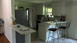 Interior - Spacious 4-bedroom house in charming Houston area. (Houston)