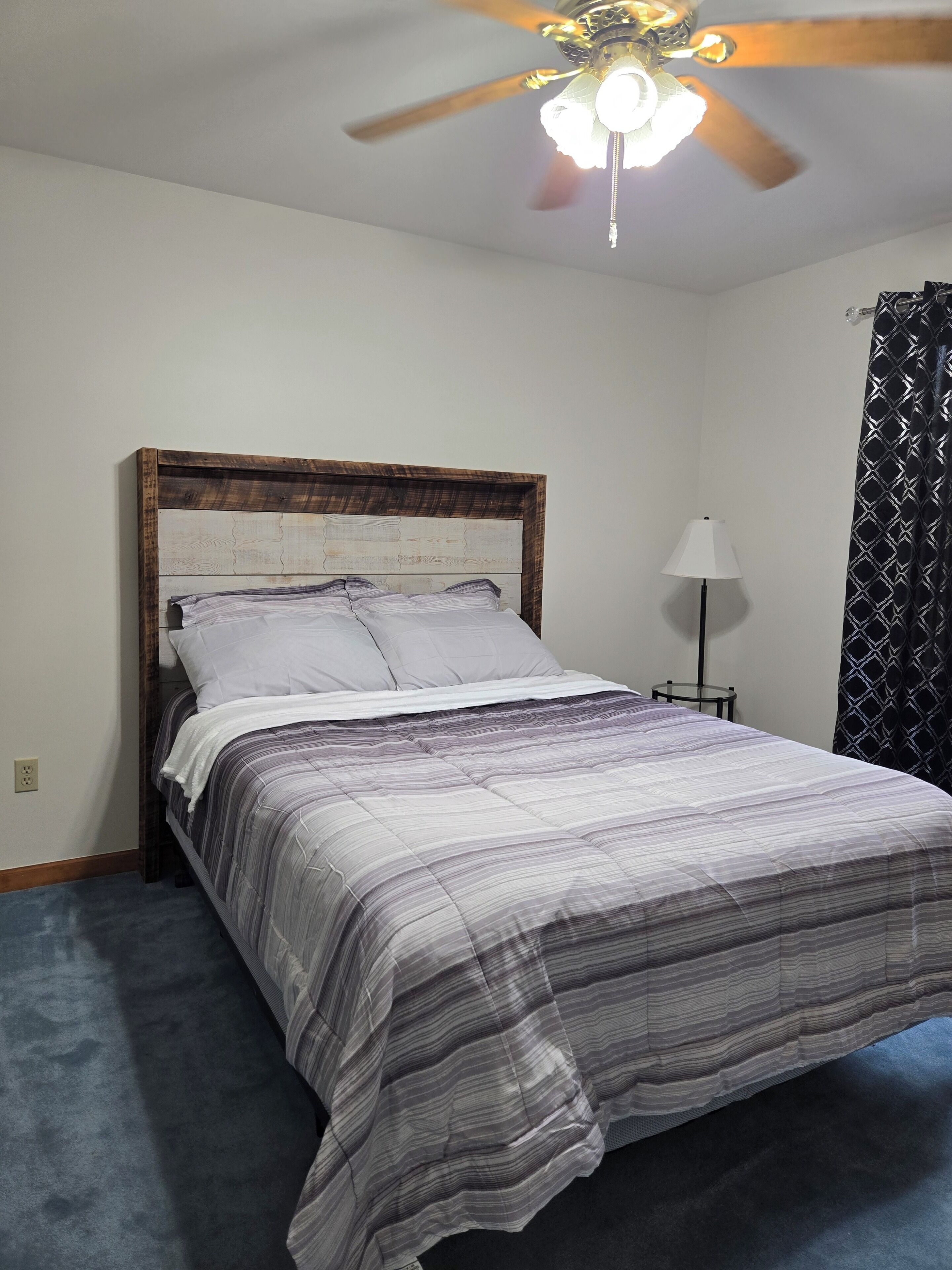3 bedrooms, travel cot, free WiFi, bed sheets