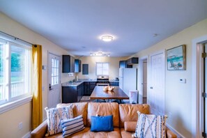 TV - Cozy Cabin Getaway in Iosco County (Iosco County)