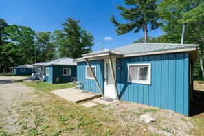 Exterior - Cozy Cabin Getaway in Iosco County (Iosco County)