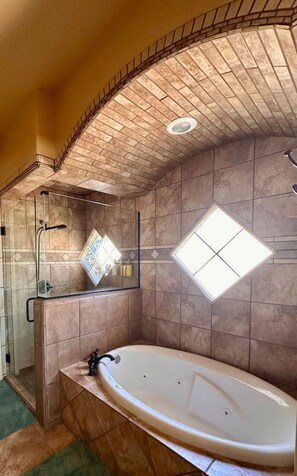 Hair dryer - It’s all about those views! And yes, they are real (Las Cruces)