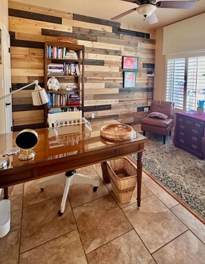 Interior - It’s all about those views! And yes, they are real (Las Cruces)