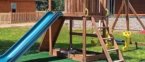 Außen-Kinderspielplatz