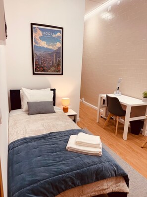 Deluxe-Doppelzimmer | Zimmersafe, Bügeleisen/Bügelbrett, kostenloses WLAN