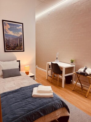 Deluxe-Doppelzimmer | Zimmersafe, Bügeleisen/Bügelbrett, kostenloses WLAN
