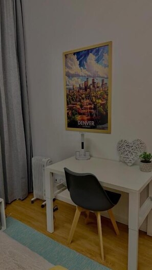 Habitación individual, vistas al jardín | Interior