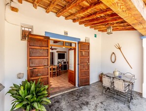 Dining - Can Pere - 3-bedroom Villa for 7 Guests (Sant Joan de Labritja)