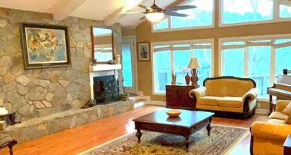 Spacious Lakefront Apt w/ Deck in Fayetteville!