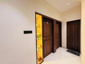 Family Studio | Interior - Mangala HomeStay  (Ujjain)