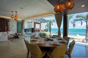 Dining - Villa Magdalena - 7BR - Oceanfront w/ Heated Pool (Cancun)