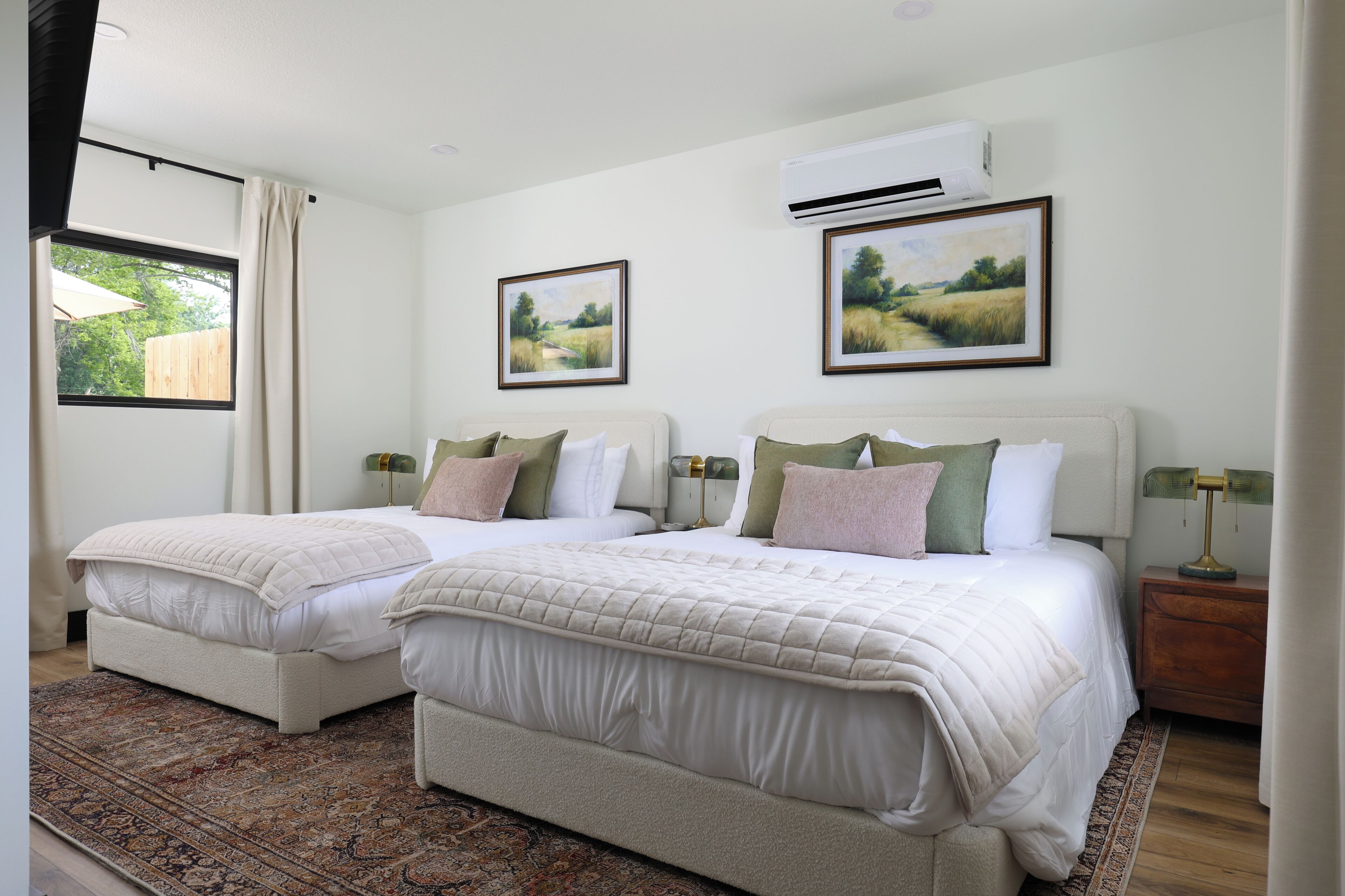 1 dormitorio, cuna de viaje, wifi gratis y ropa de cama