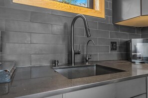 Fridge, microwave, oven, stovetop - Private Alpine Cabin · Disc Golf Course · Wood Fireplace · Dog-Friendly (Fairplay)