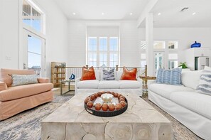 Interior - A Wave From Home 101 LGL (Port Aransas)