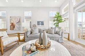 House (5 Bedrooms) | Interior - The Patrick 205 STA (Port Aransas)