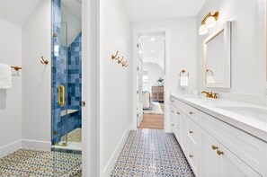 House (5 Bedrooms) | Interior - The Patrick 205 STA (Port Aransas)