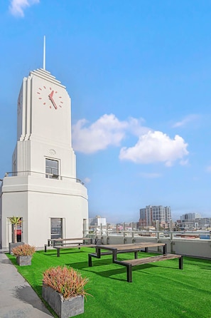 Penthouse, 2 Bedrooms, City View (Private Rooftop, Ocean View) | WiFi (free) - Comfort Inn Geelong (Geelong)