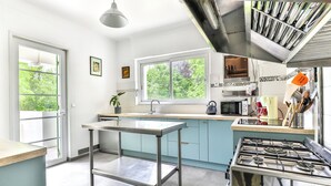 Uklassifisert bilde, 2 av 24, knapp