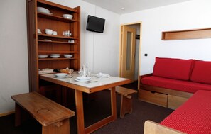 Dining - Studio Cosy + Accès Direct aux Pistes! (Saint-Martin-de-Belleville)