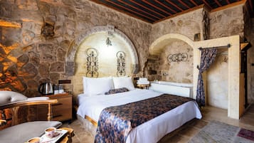 Deluxe Room | Free WiFi