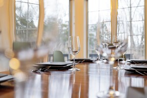 Dining - Serene 10BR Retreat w/Pool, Gym & Hot Tub (Chester)