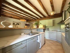 Fridge, microwave, dishwasher - PEGARTEA - MENDIONDE (MENDIONDE)