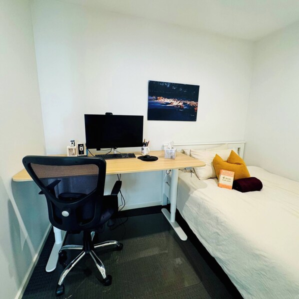 Shared Dormitory, 1 Bedroom, Balcony | 1 bedroom