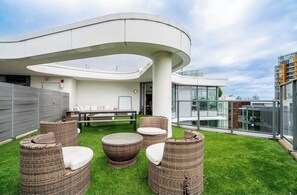Terrace/patio - Luxury Penthouse next to BC Place (Vancouver)