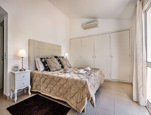 Villa - Charming 4BR Villa by Vilamoura Old Course (Loulé)