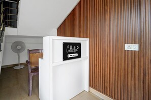 House | Reception