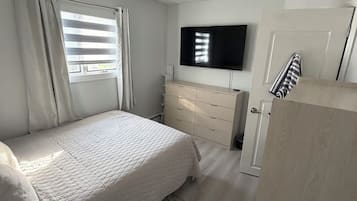 WiFi, bed sheets