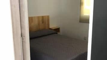 Apartment, 1 Bedroom, Courtyard View | Iron/ironing board, WiFi (free)