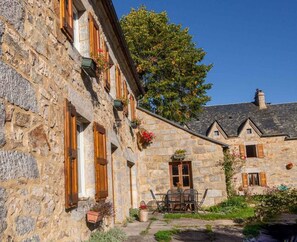 Exterior - Gîte de Plaisance - FOURNELS (FOURNELS)