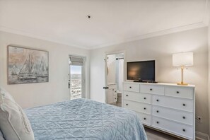 Condo, Multiple Beds (Destin Towers 151- Shore Elegance) - Destin Towers 151- Shore Elegance (Destin)