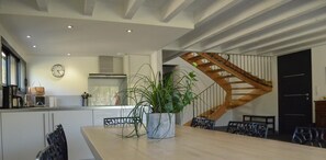 Dining - Gîte Les Falaises in Barjac (BARJAC)