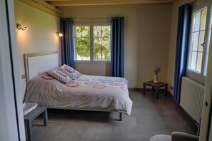 Room - LA MAISON DU ROCHER - RIMEIZE (RIMEIZE)