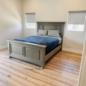 Internet - Luxurious Modern Apartment - Unit B (Redondo Beach)