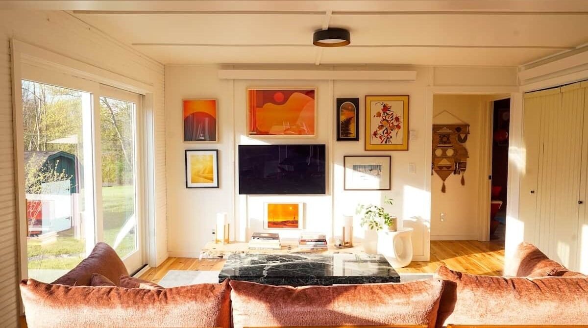 Televisor i llar de foc 
