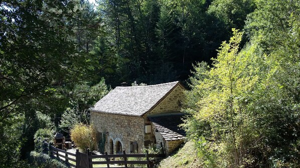 Exterior - LA BERGERIE DE BAUME BRUNE 4/5 persons (FLORAC)