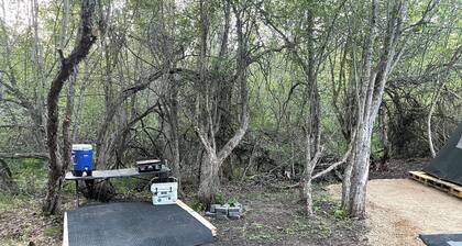 Charming cabin tent campground in peaceful Frenchtown for your getaway