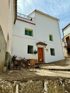 Exterior - Casa León 🦁 (Montejaque)