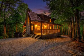 Exterior - Secluded Smoky Cabin, Hot Tub, Fire Pit, Game Room (Sevierville)
