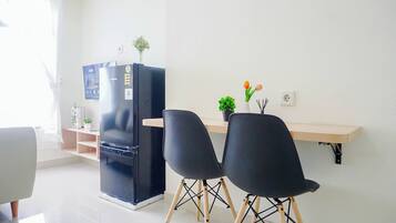 Standard Apartment | Dining room