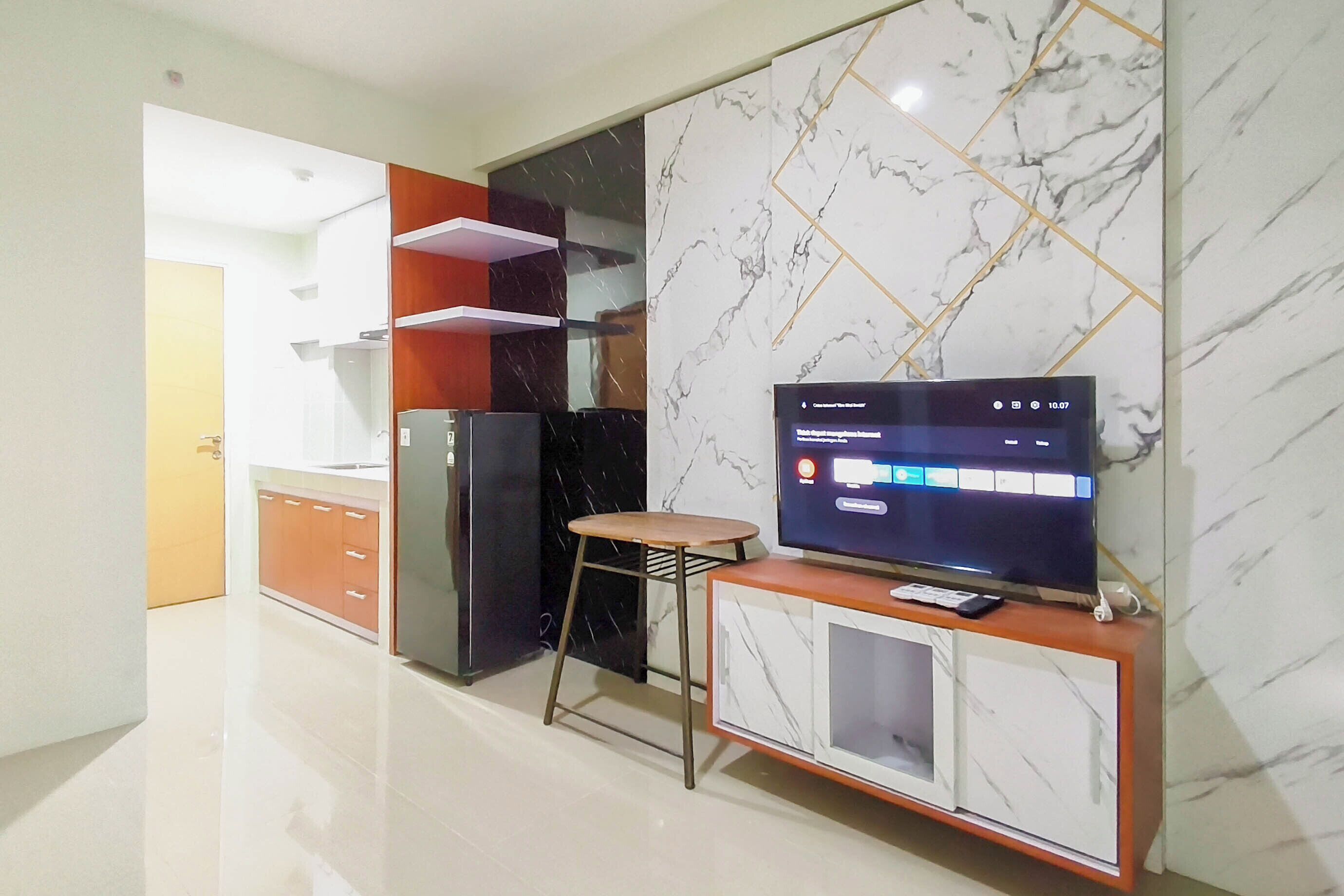 Standaard appartement | Televisie