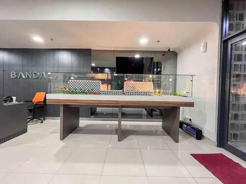 Warm And Comfy Studio Apartment (No Kitchen) Bandaraya - Tallasa City Makassar