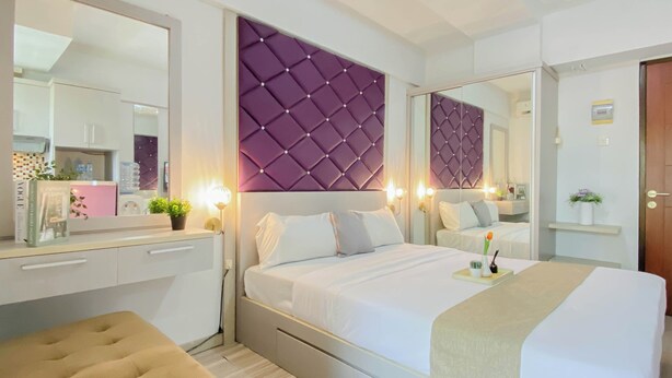 Ảnh chưa phân loại, 1 trong số 18 ảnh, nút